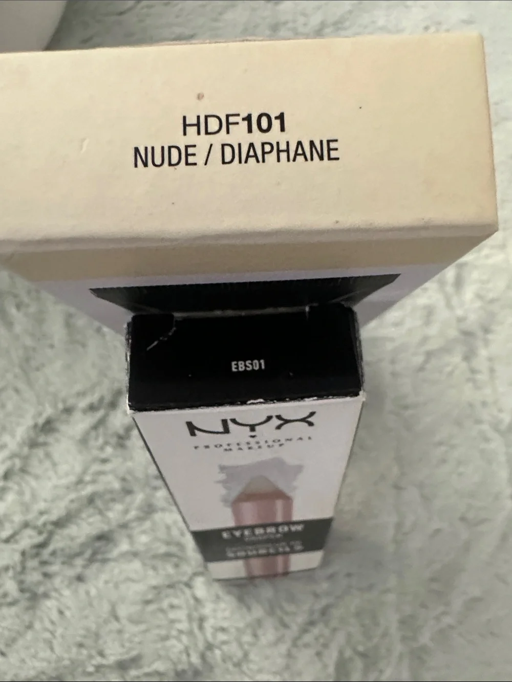 NWT NYX Professional Makeup HD Foundation + Eyebrow Shaper